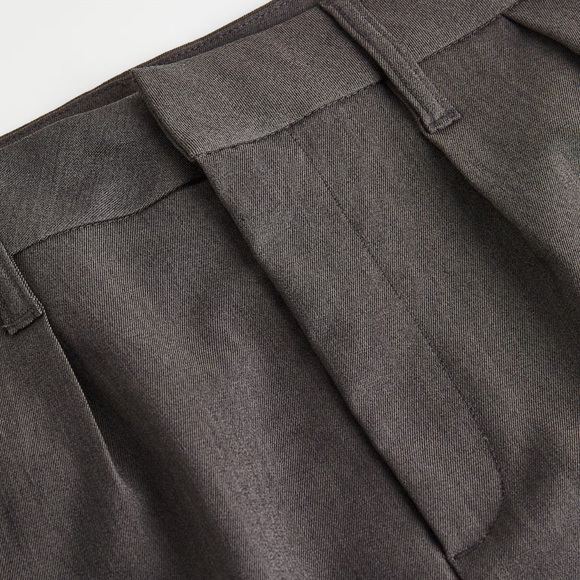 New•H&M DIVIDED Mini Skirt XL - Picture 2 of 7